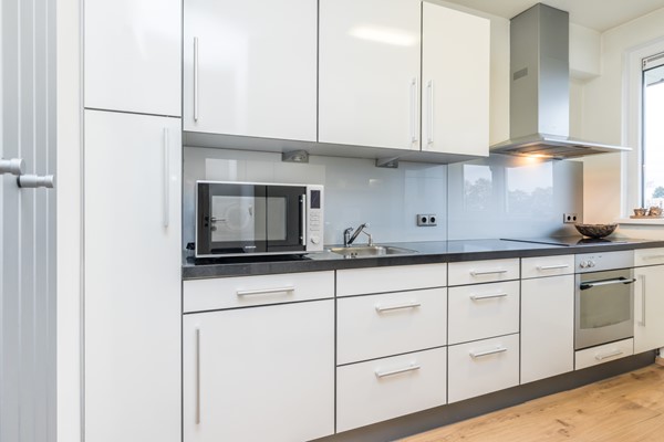 Foto - Te koop: Net appartement gelegen op de 3e woonlaag in een kleinschalig appartementencomplex in een zeer gewilde, groene woonomgeving